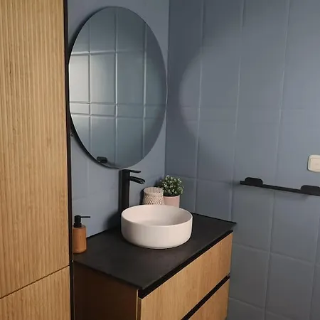 3 Habitaciones.